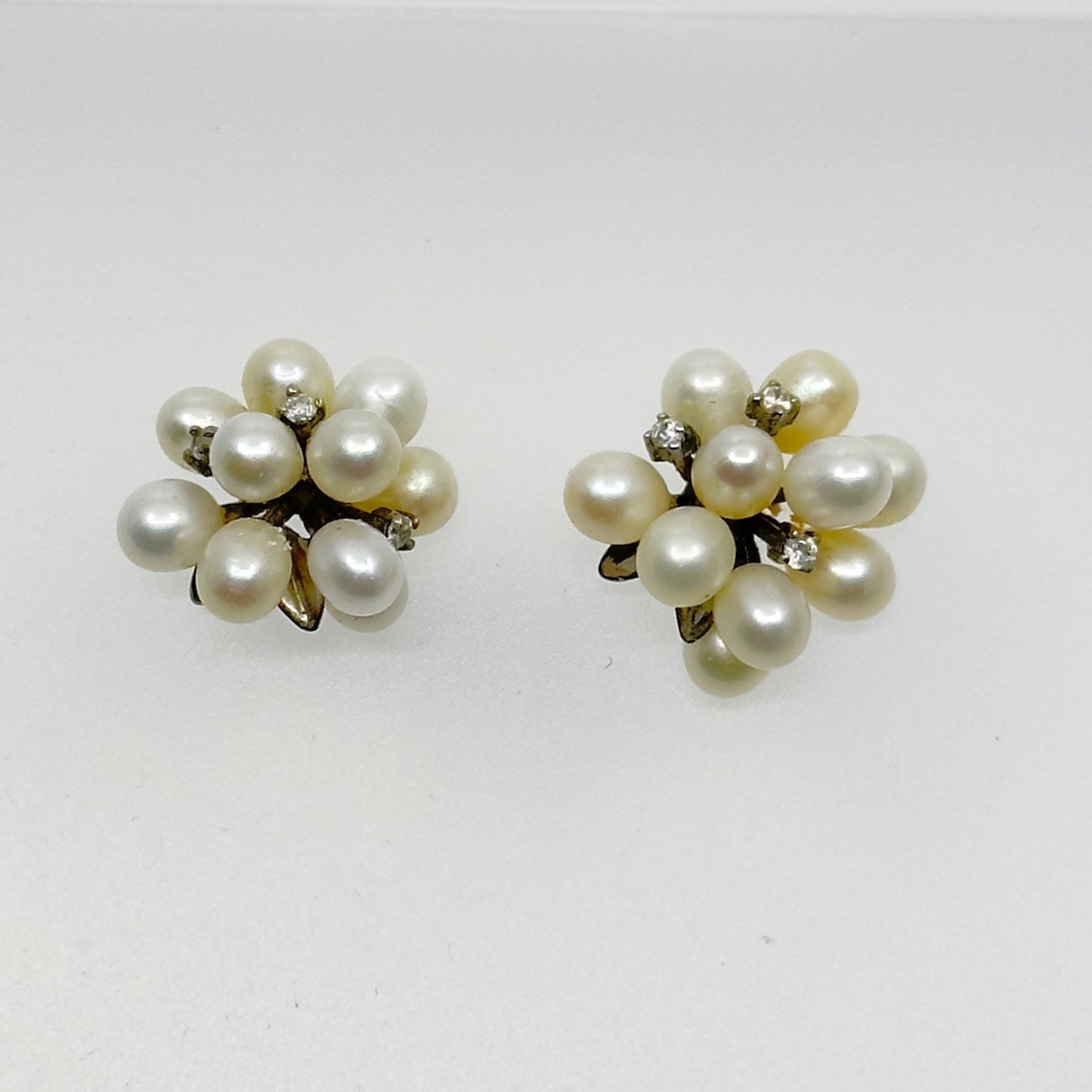 Sterling silver Freshwater Pearl & Cubic Zirconia stud earrings