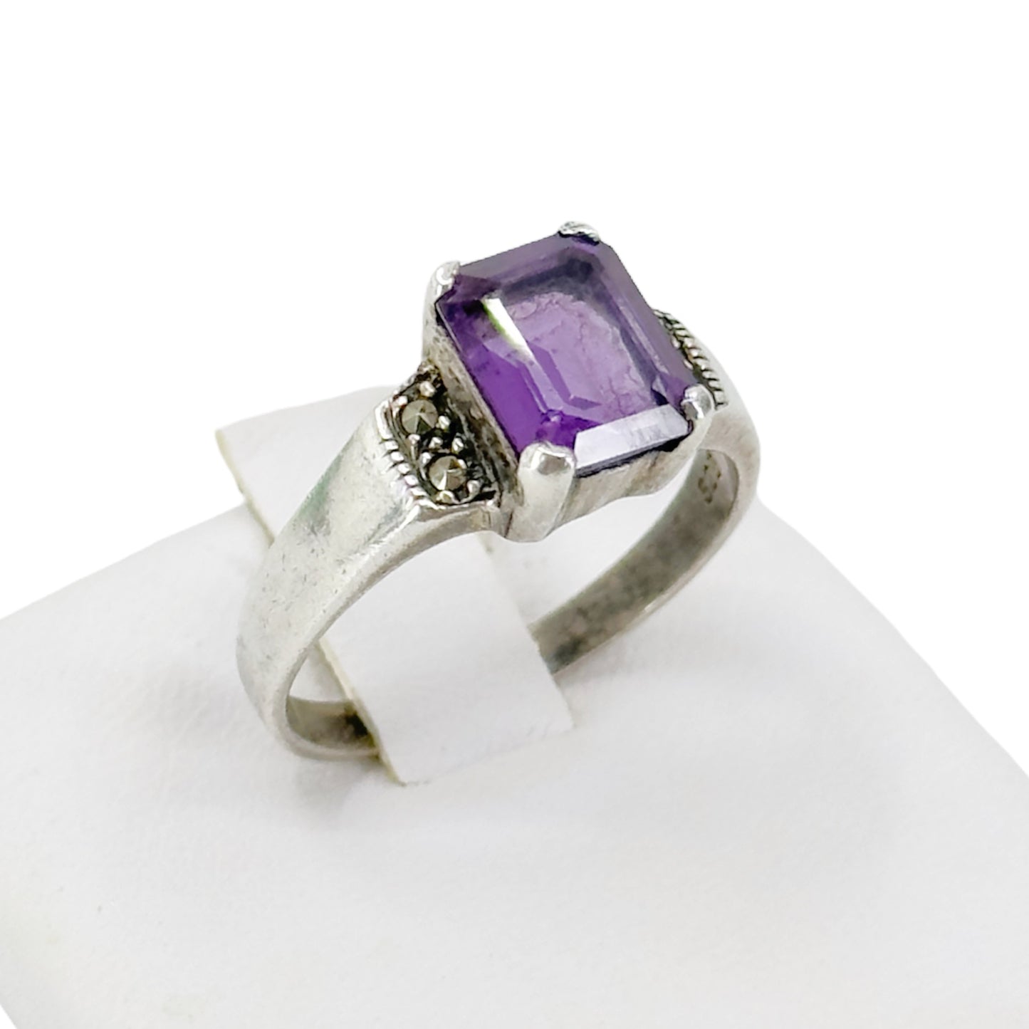 Sterling silver amethyst & marcasite ring