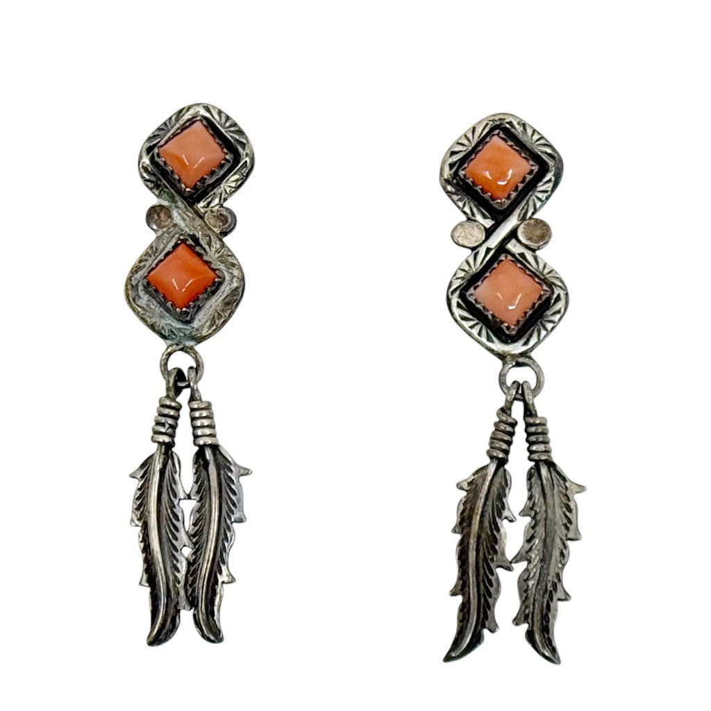 Navajo Fannie Platero sterling silver spiny oyster drop earrings - GM1070