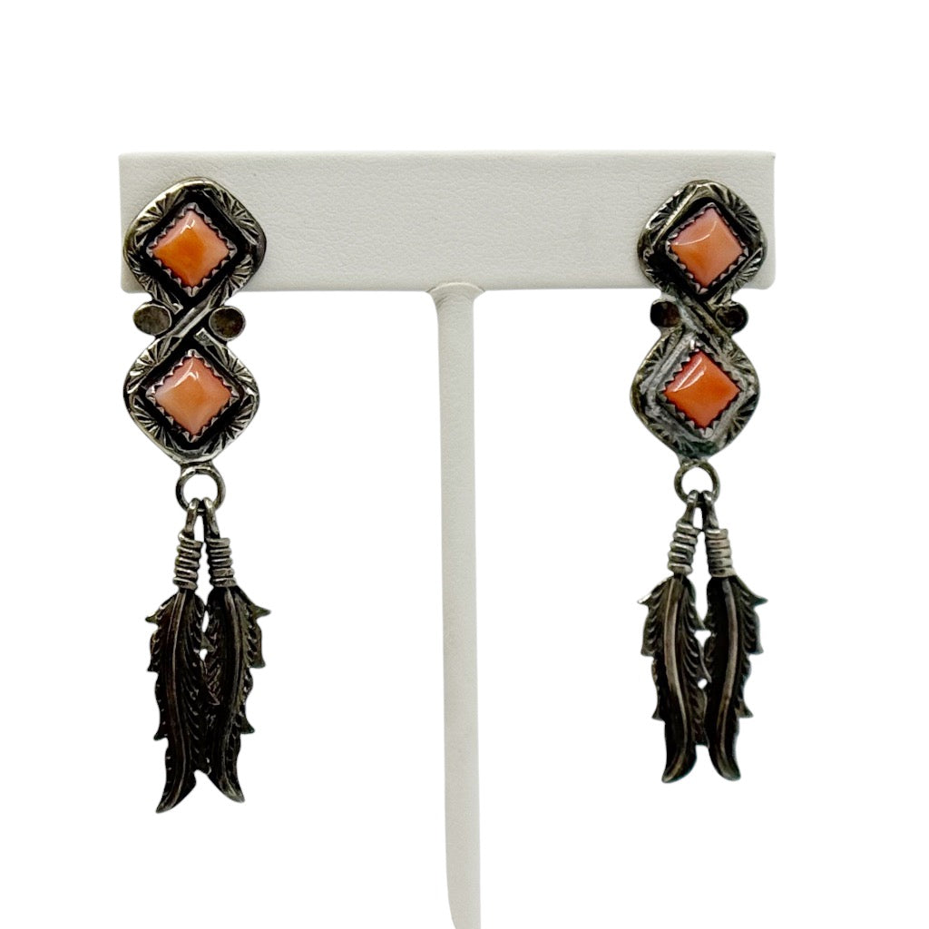 Navajo Fannie Platero sterling silver spiny oyster drop earrings - GM1070