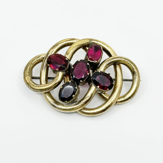 Late Edwardian pinchbeck garnet brooch - GM1086