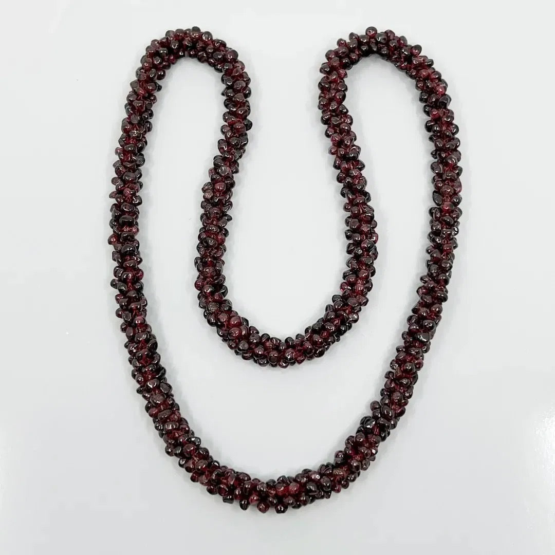 vintage Garnet bead rope necklace