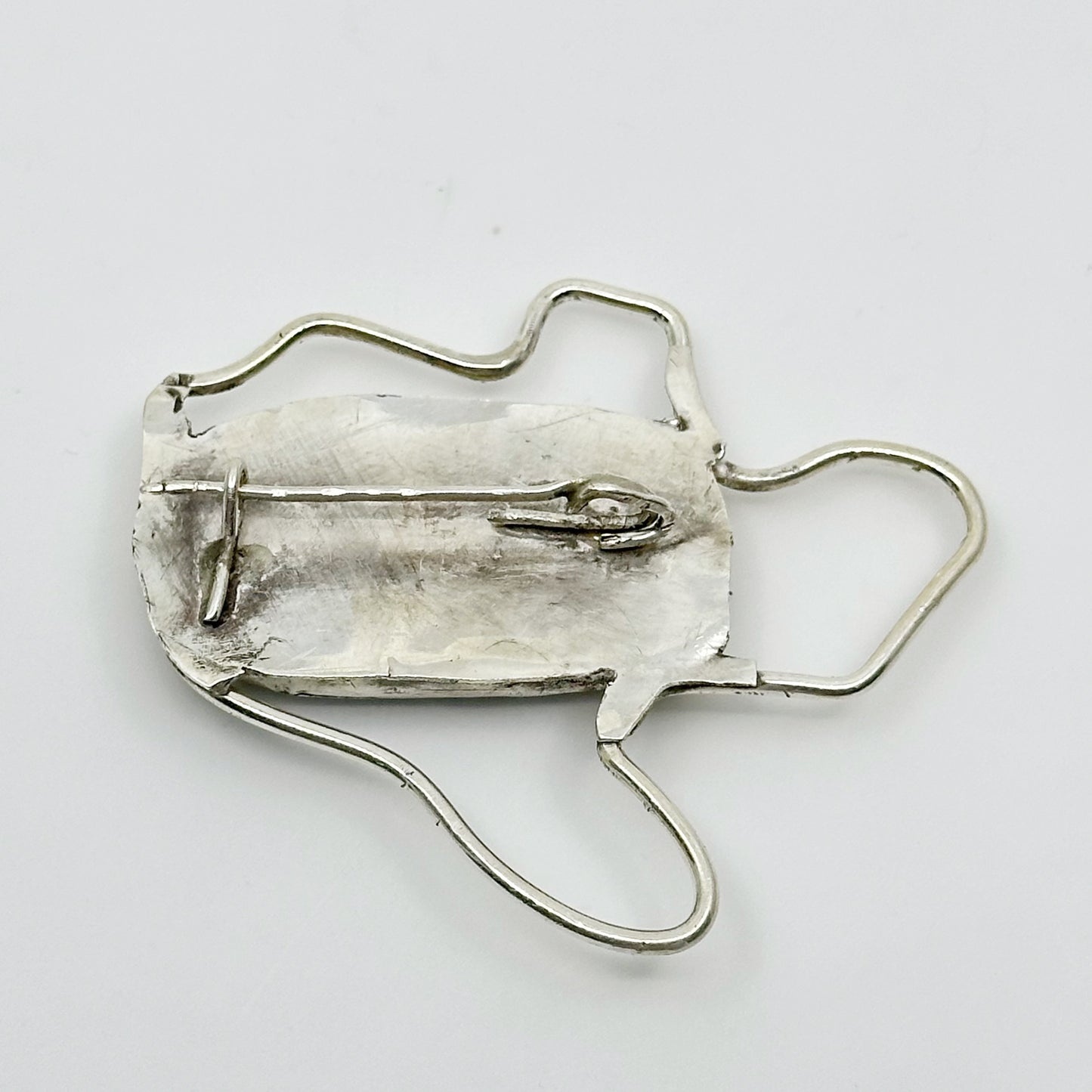 Mid Century sterling silver agate brooch