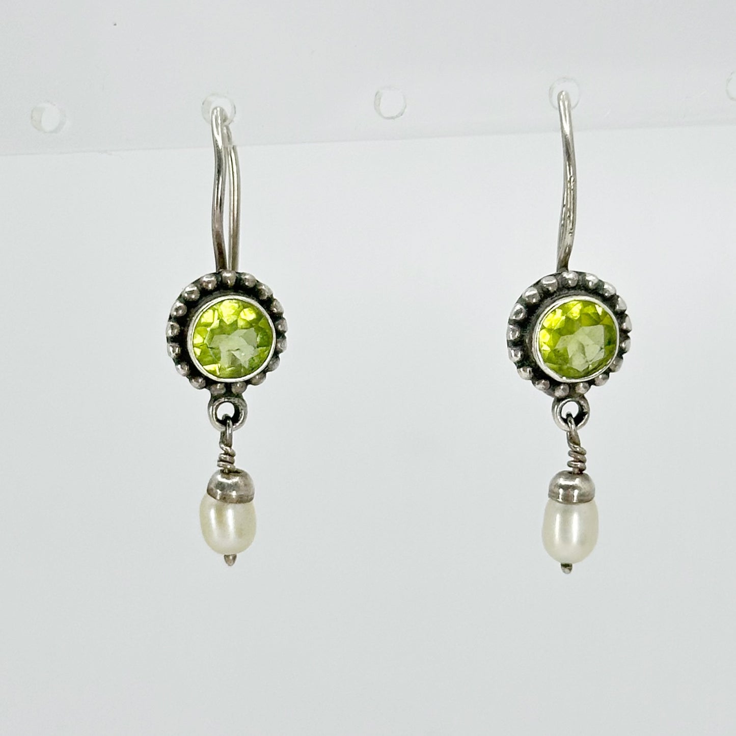 Sterling silver Pearl & peridot drop earrings