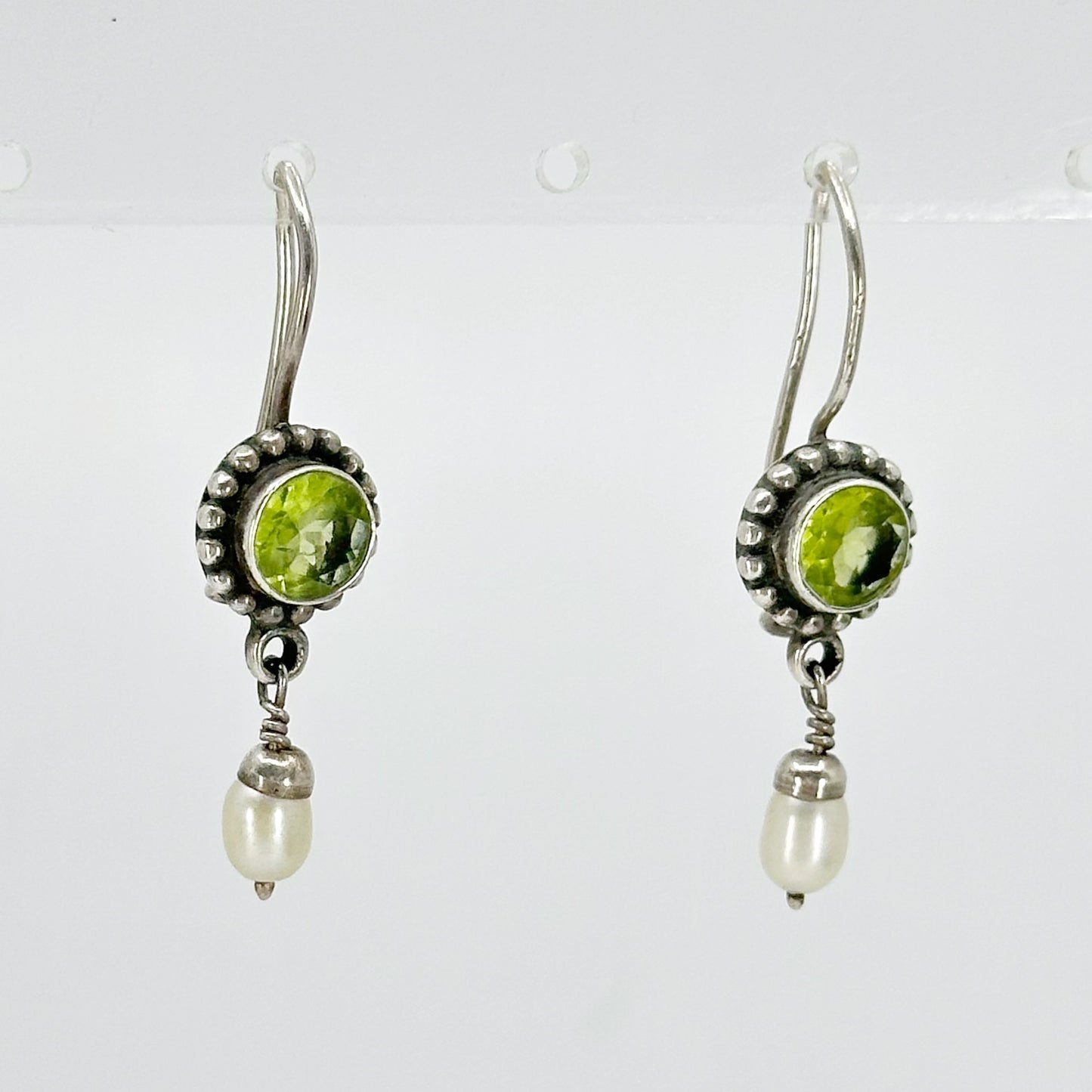 Sterling silver Pearl & peridot drop earrings