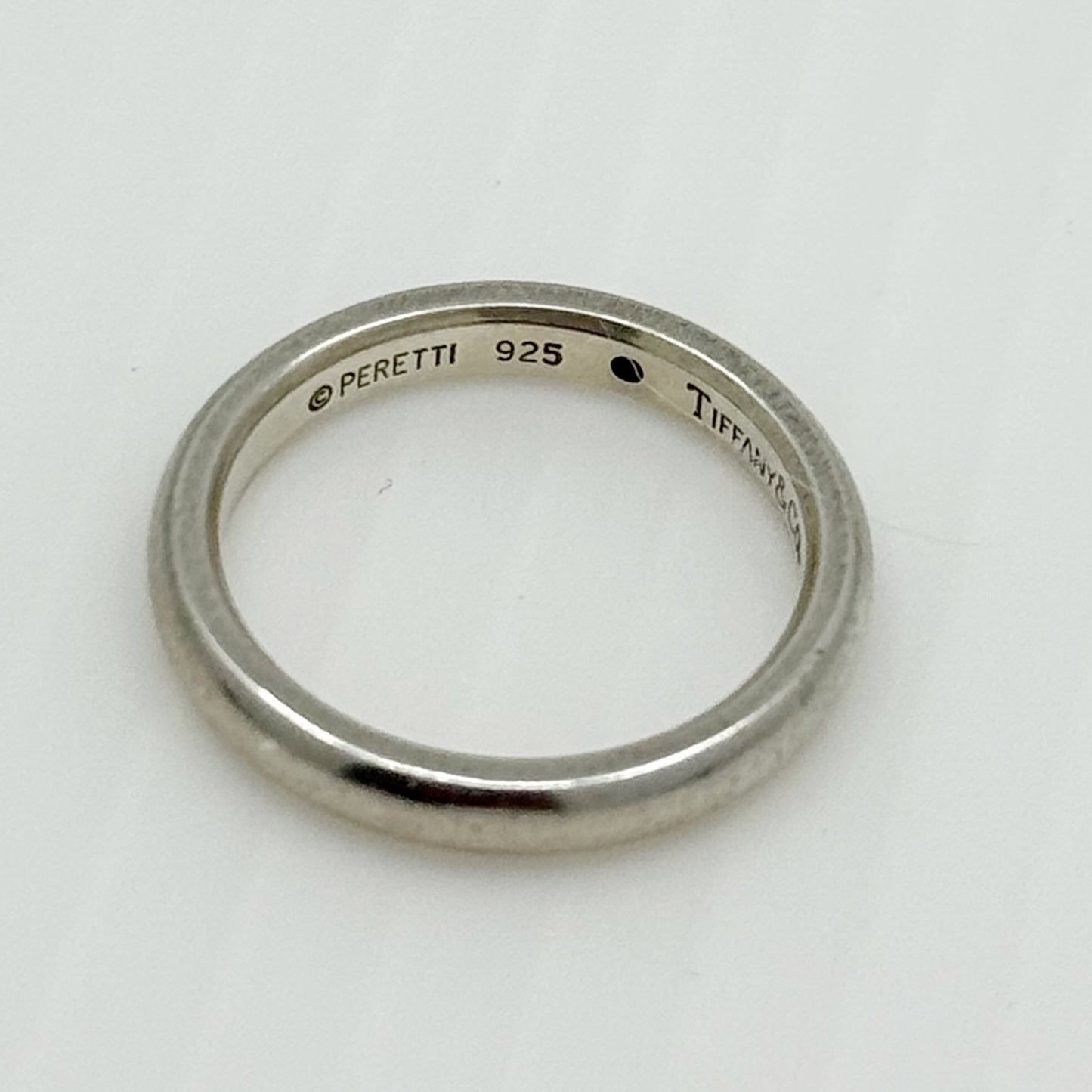 Tiffany & Co Elsa Peretti sterling silver Ruby band ring - GM1120