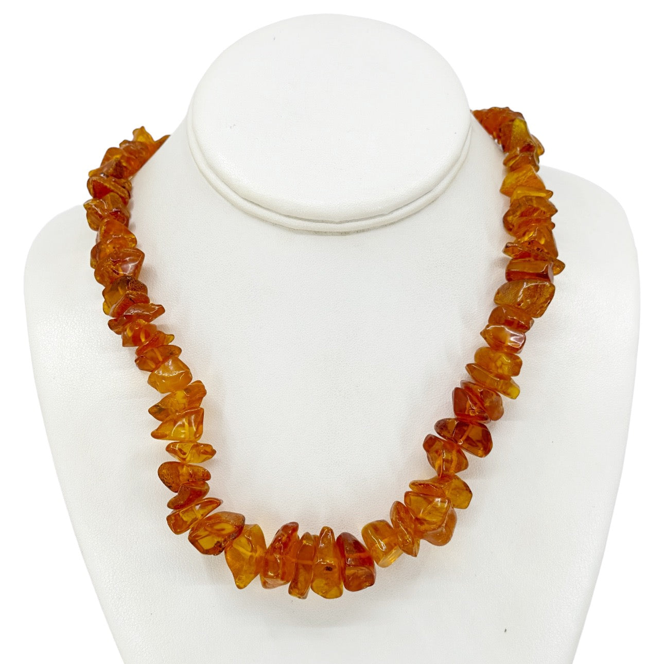 Vintage graduated baltic amber bead necklace