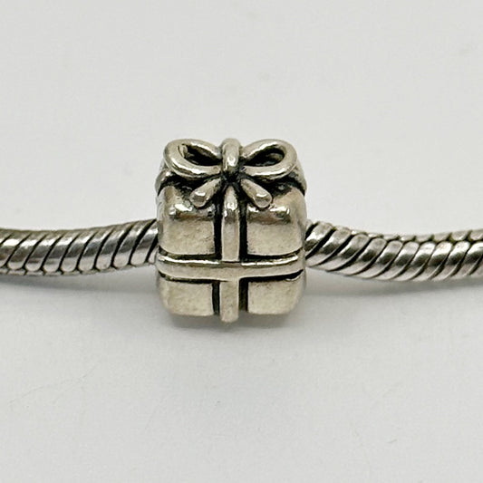 PANDORA Sterling Silver Present bead Charm