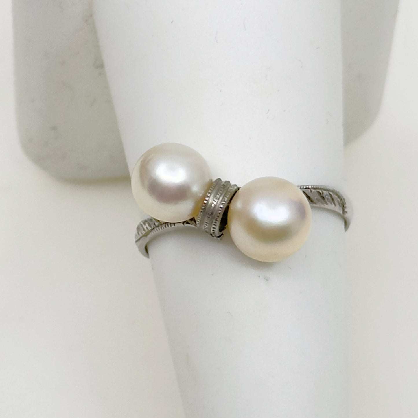 Art Deco Platinum akoya pearl ring