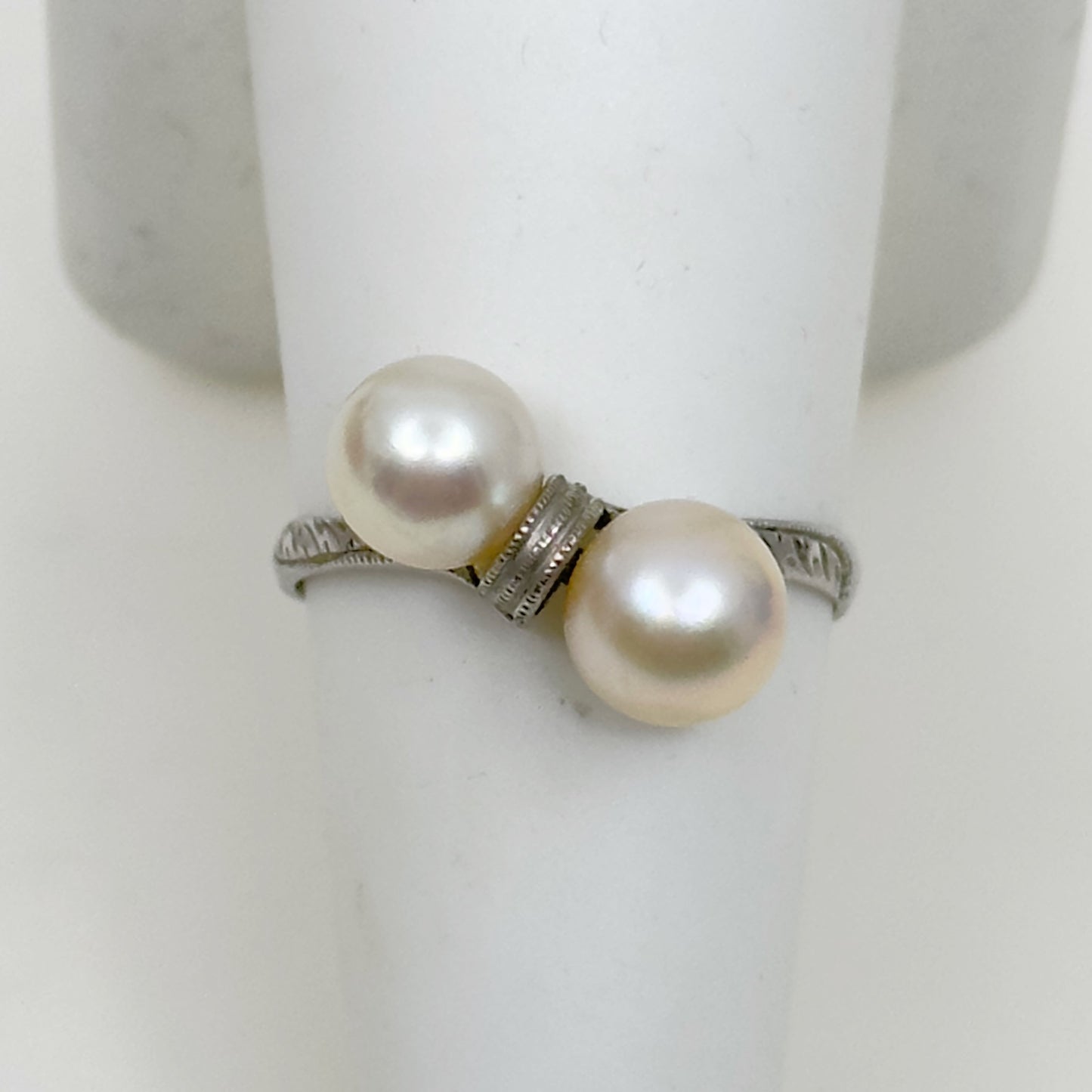 Art Deco Platinum akoya pearl ring