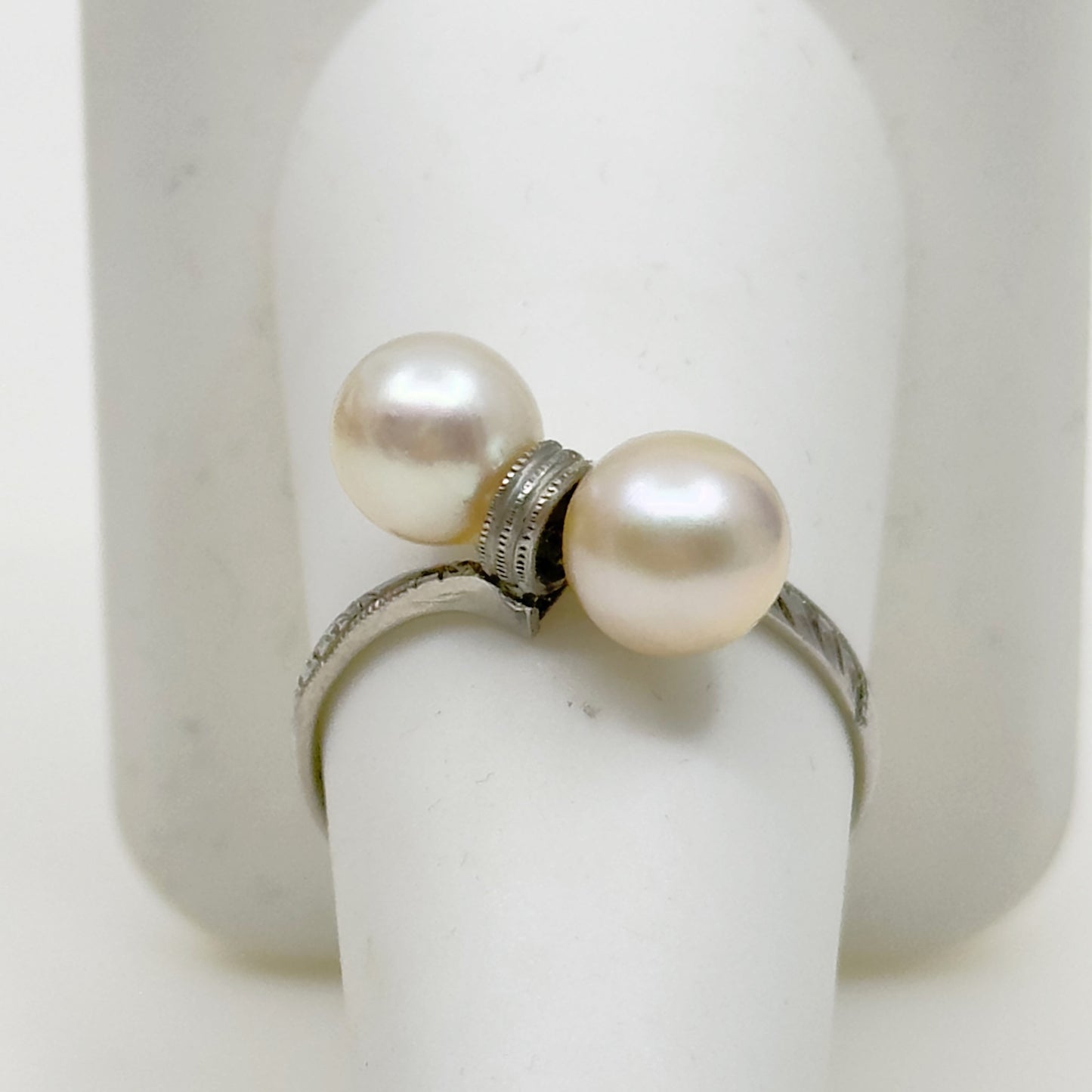 Art Deco Platinum akoya pearl ring