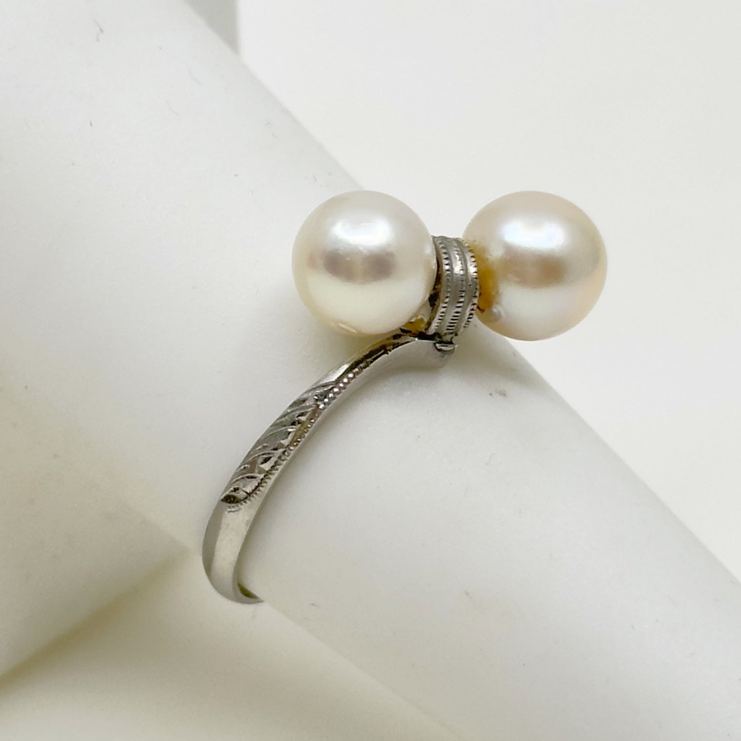 Art Deco Platinum akoya pearl ring