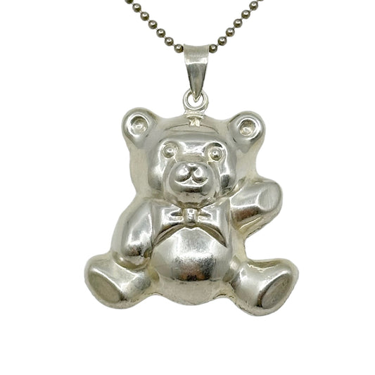 Sterling silver teddy bear pendant