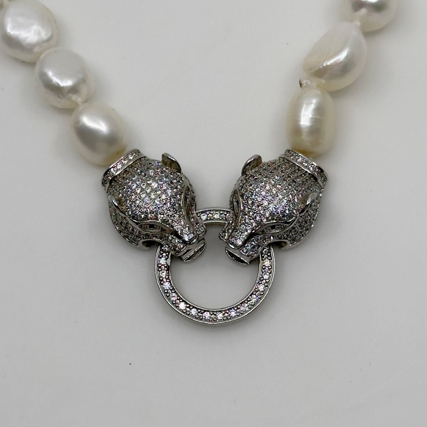 Silver Tone Freshwater Pearl & cubic zirconia panther clasp necklace