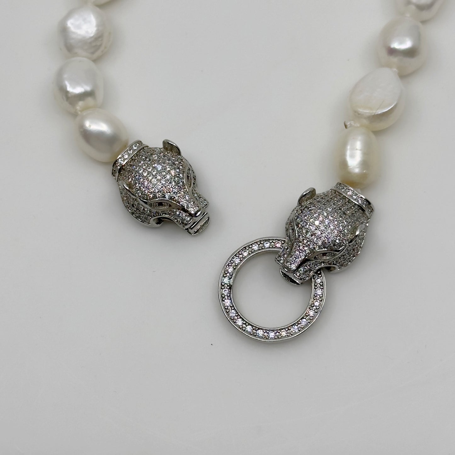 Silver Tone Freshwater Pearl & cubic zirconia panther clasp necklace