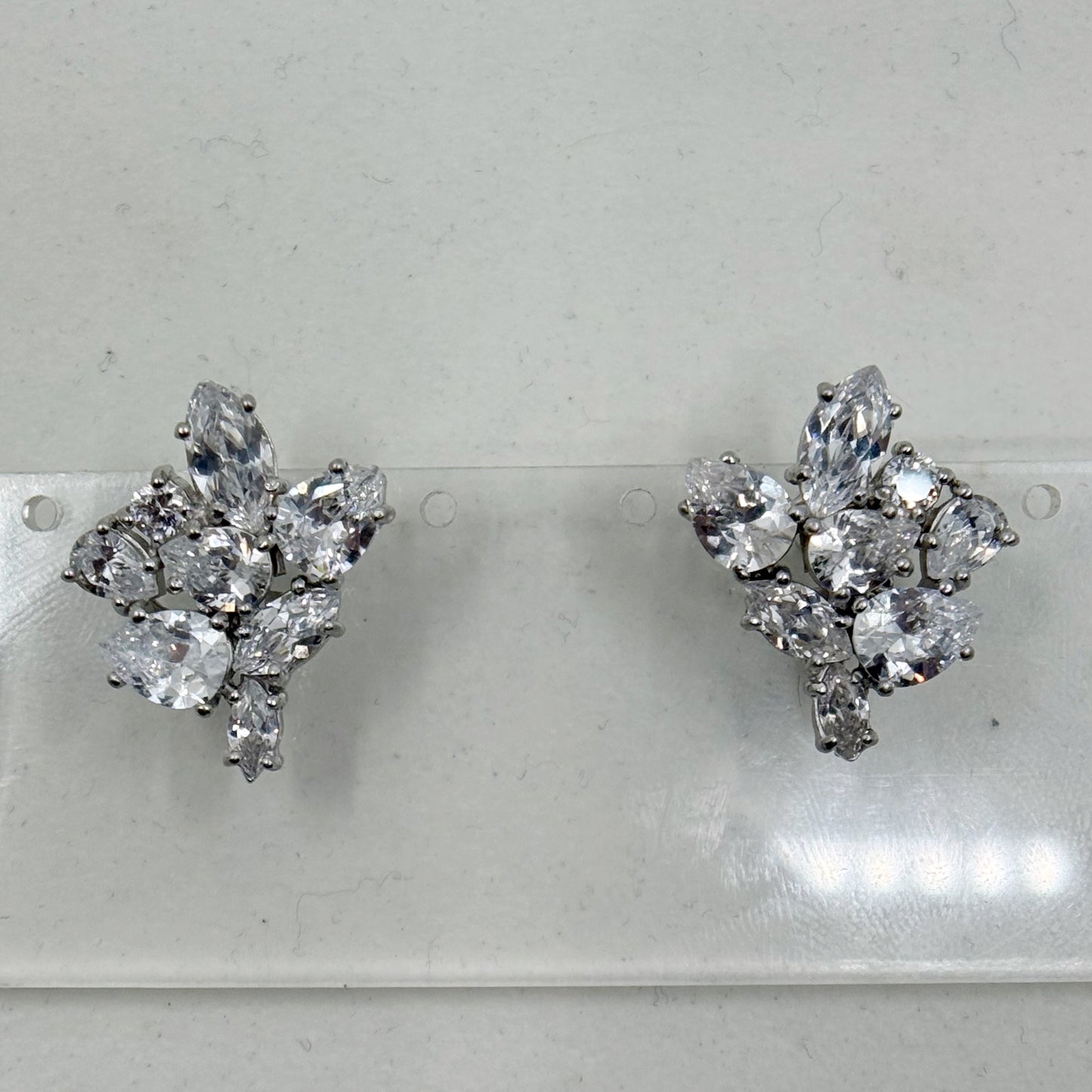 Sterling silver cubic zirconia drop earrings - GM147