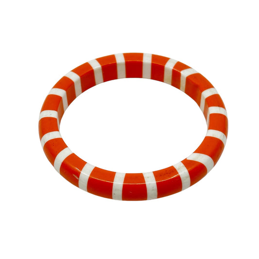 Vintage coral & white stripes lucite acrylic bangle bracelet