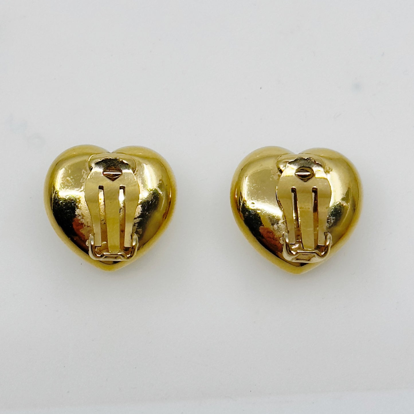 Vintage Gold tone heart pearl clip on earrings