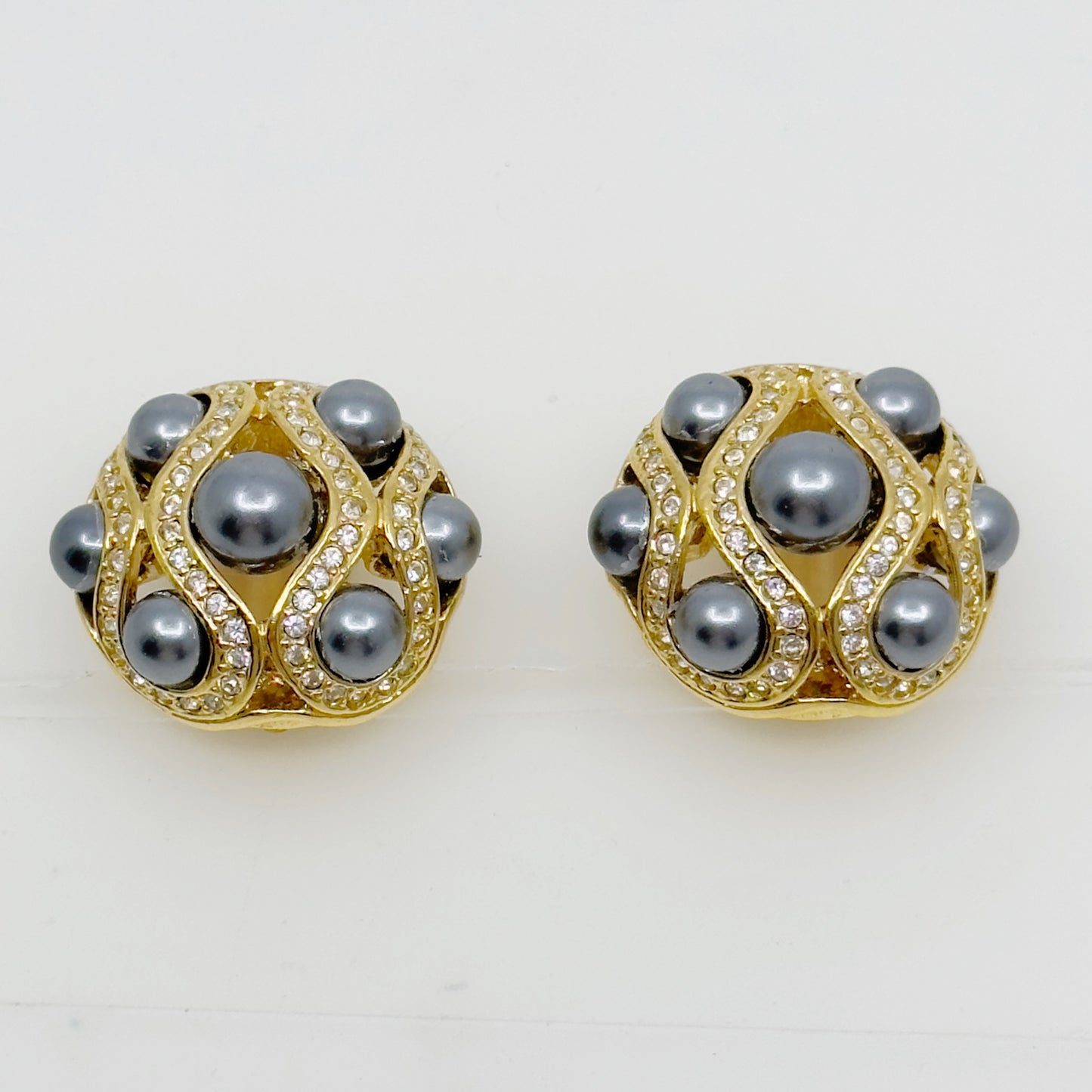 Gold tone pearl & rhinestone clip on earrings