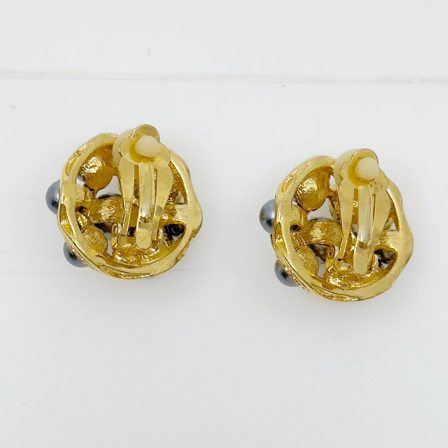 Gold tone pearl & rhinestone clip on earrings