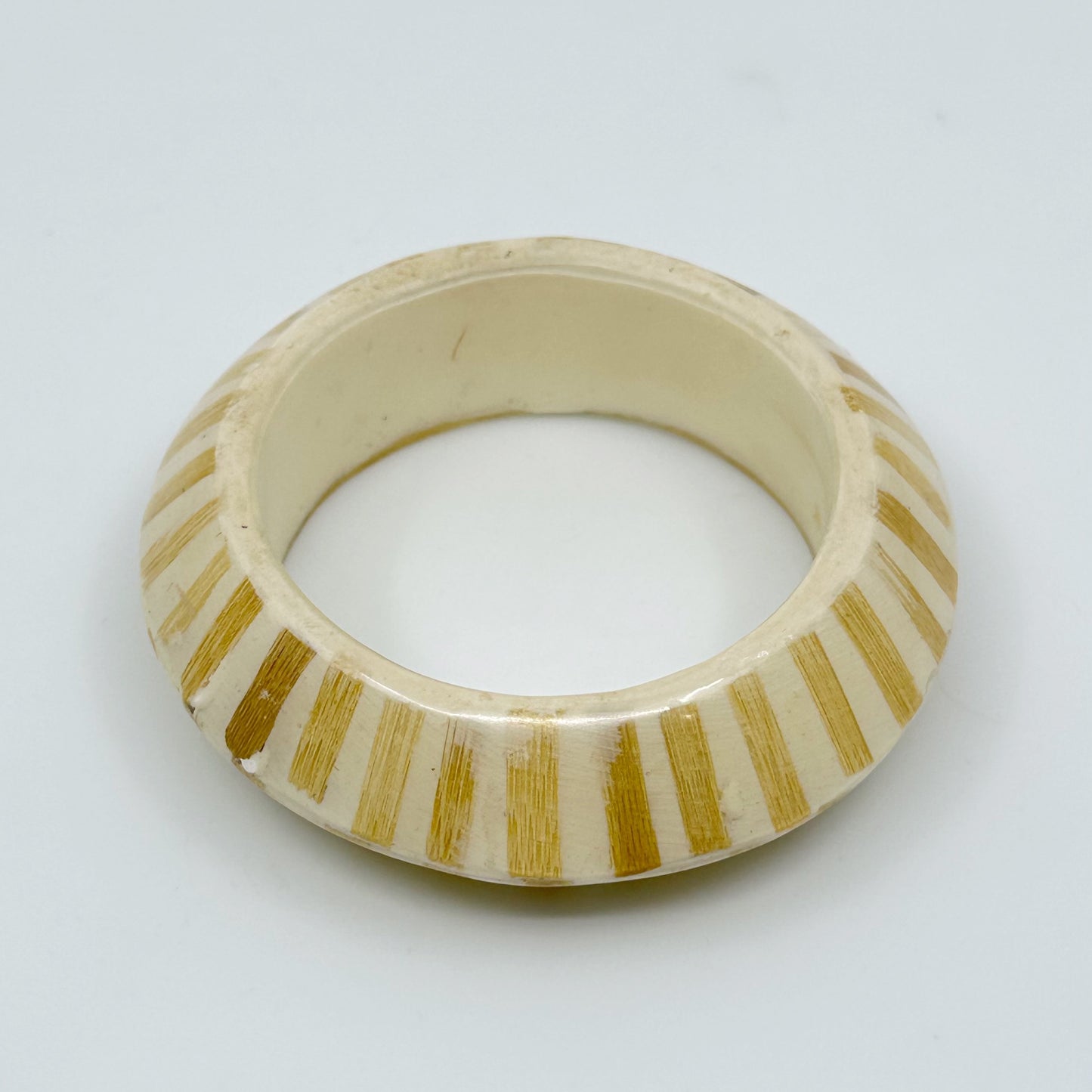 Vintage Lucite bangle bracelet