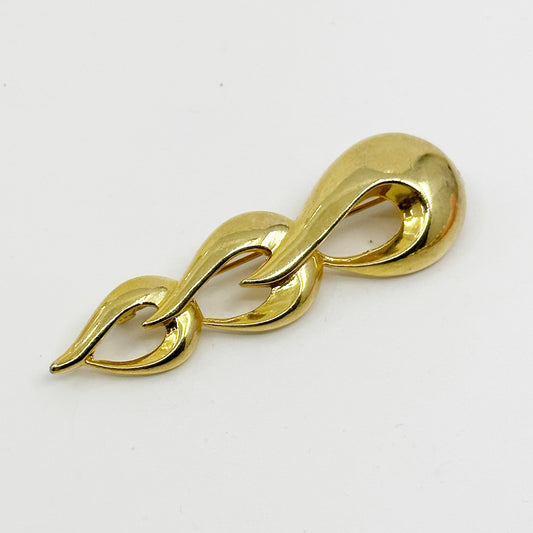 Vintage oversized Gold tone flourish brooch