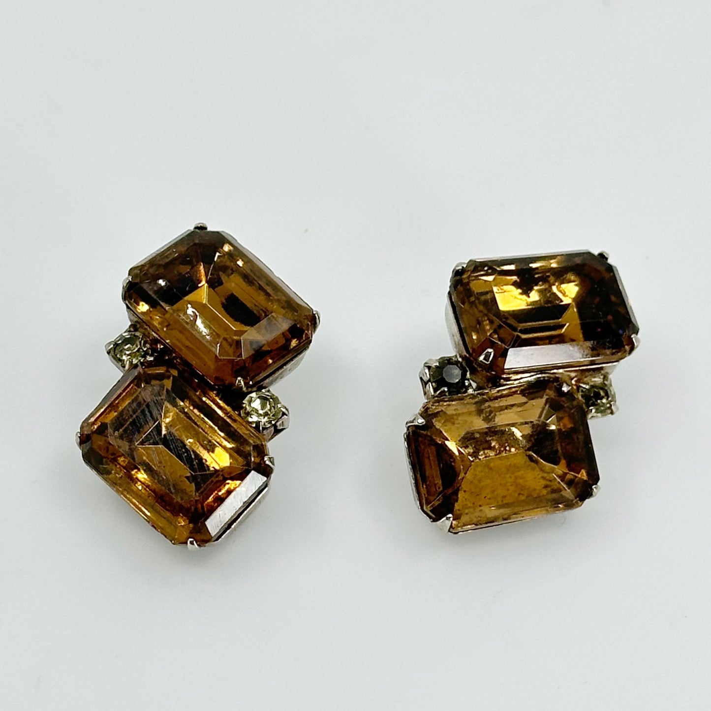 Vintage Silver tone rhinestone clip on earrings