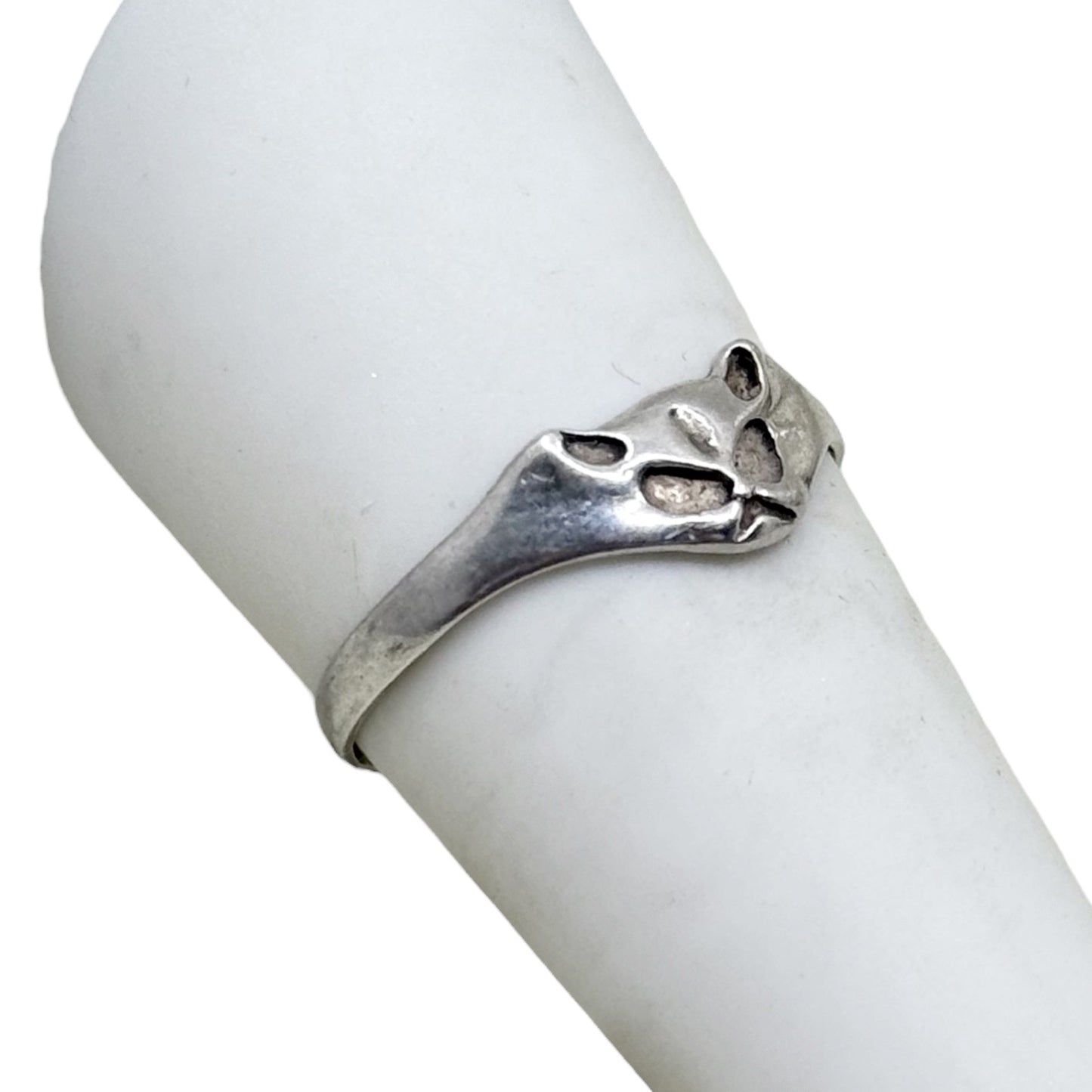 modernist sterling silver cat ring - GM468