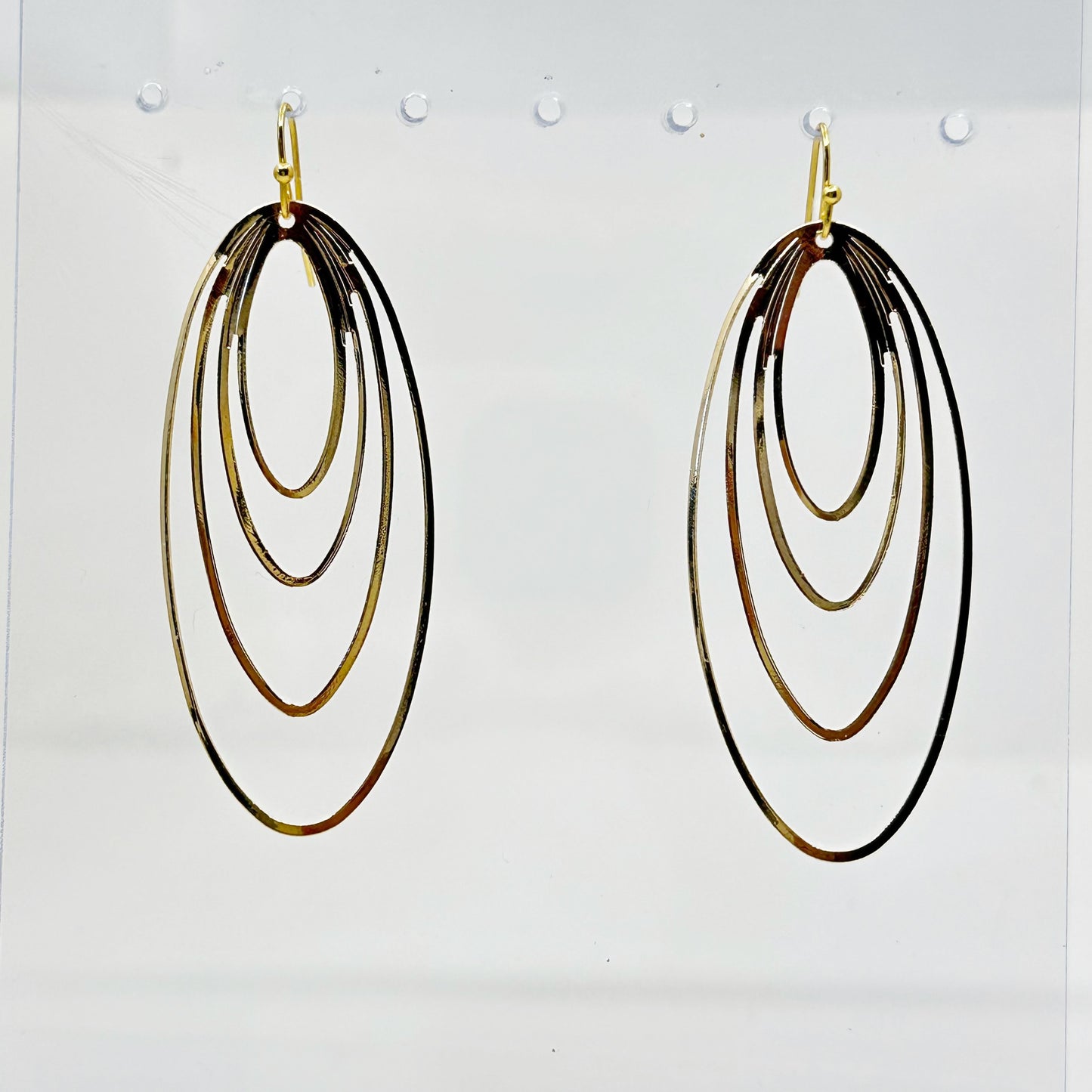 Gold tone link drop earrings