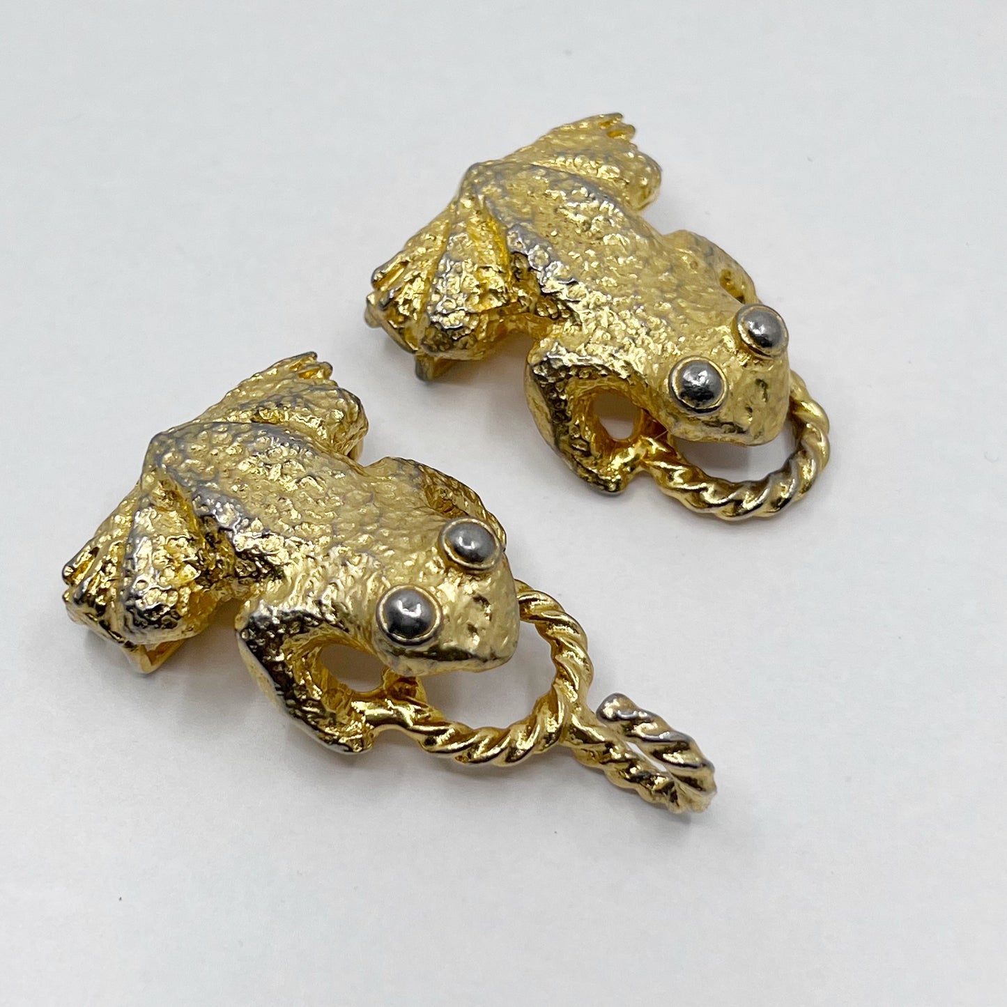 Vintage 1972 MIMI DI N Gold tone Frog Belt Buckle