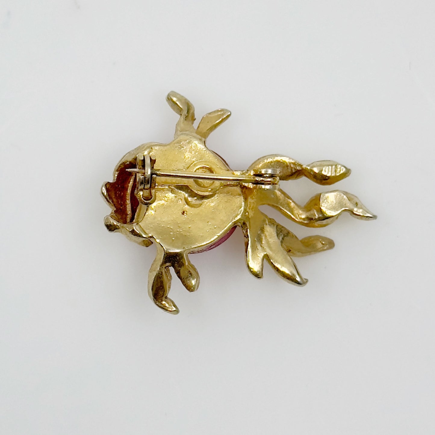 Vintage gold tone rhinestone jelly belly lucite angel fish brooch