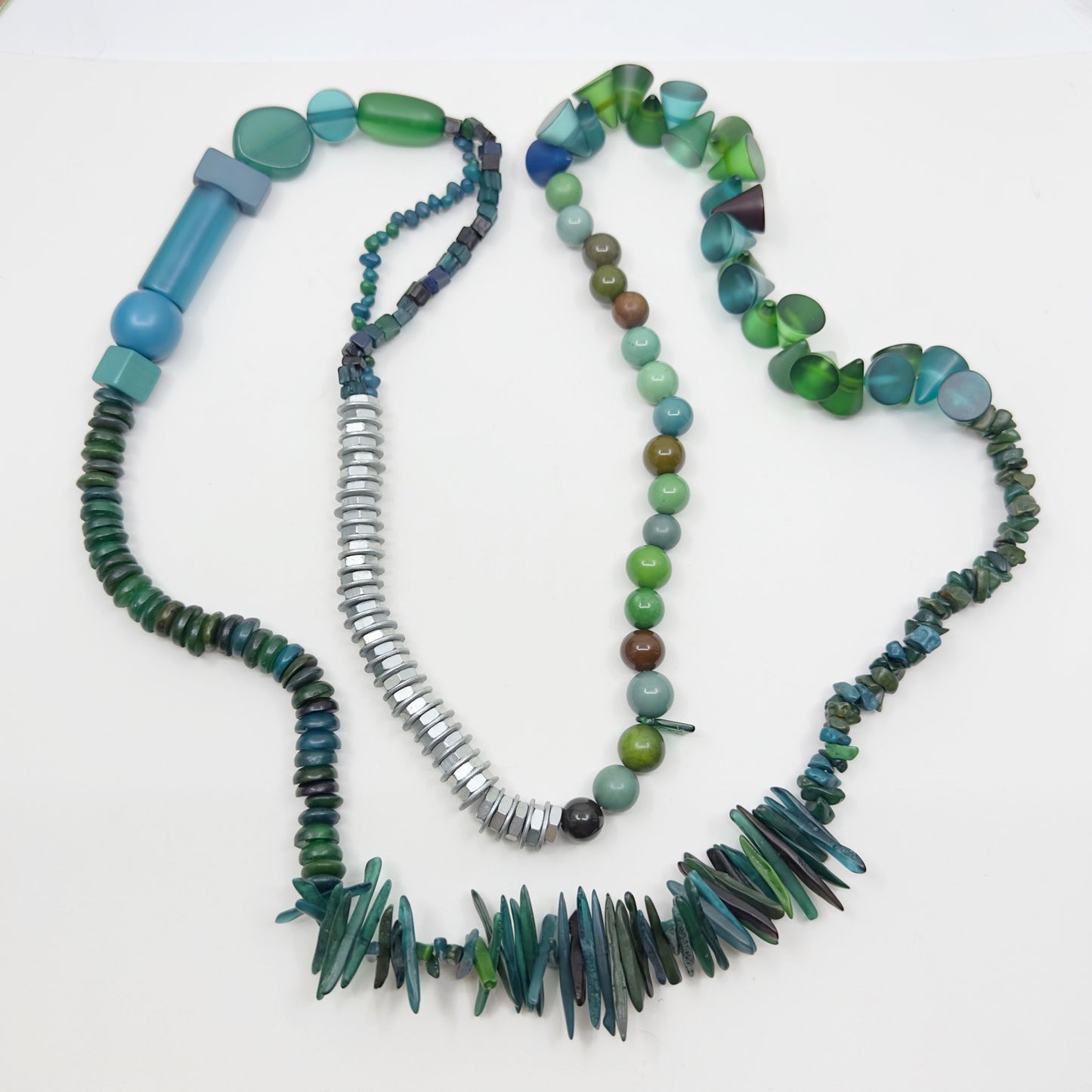 Sobral resin & metal bead necklace