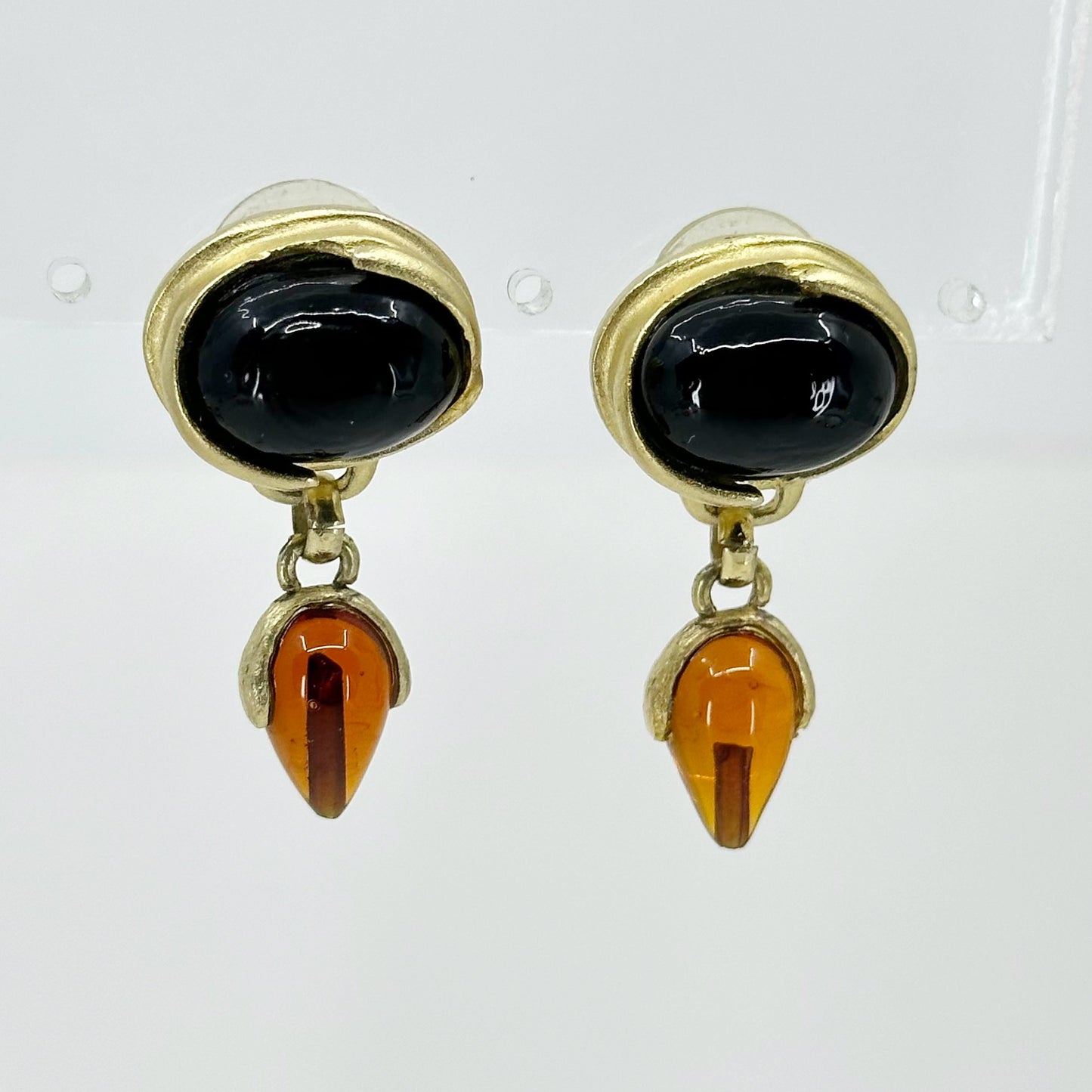 Vintage Gold tone molded glass earrings