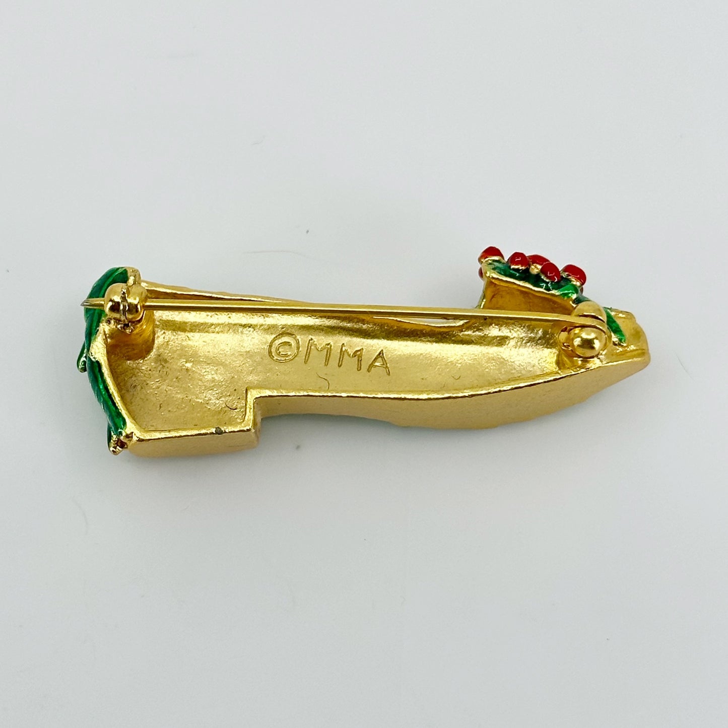 MMA Metropolitan Museum of Art Holly Berry Christmas shoe enamel brooch