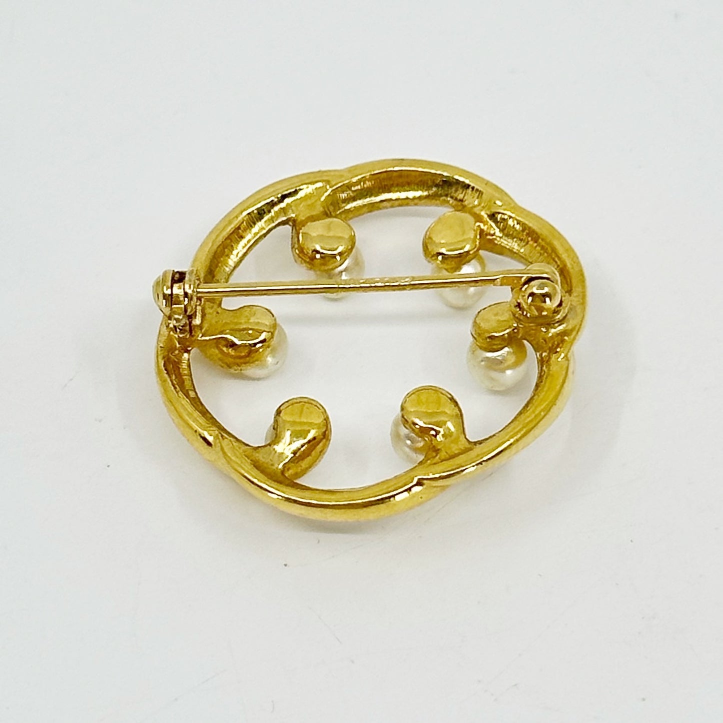 Napier Gold Tone pearl brooch