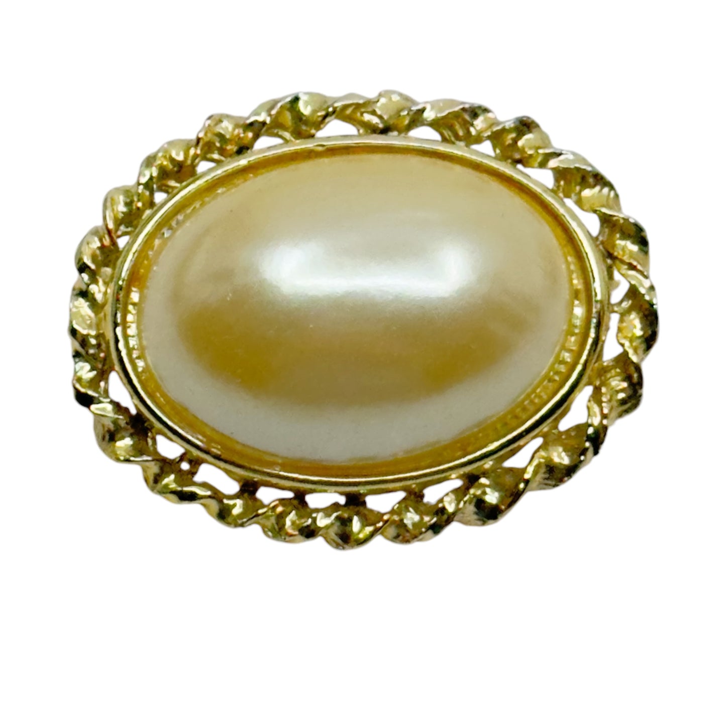 Vintage Gold tone Mabe Pearl brooch