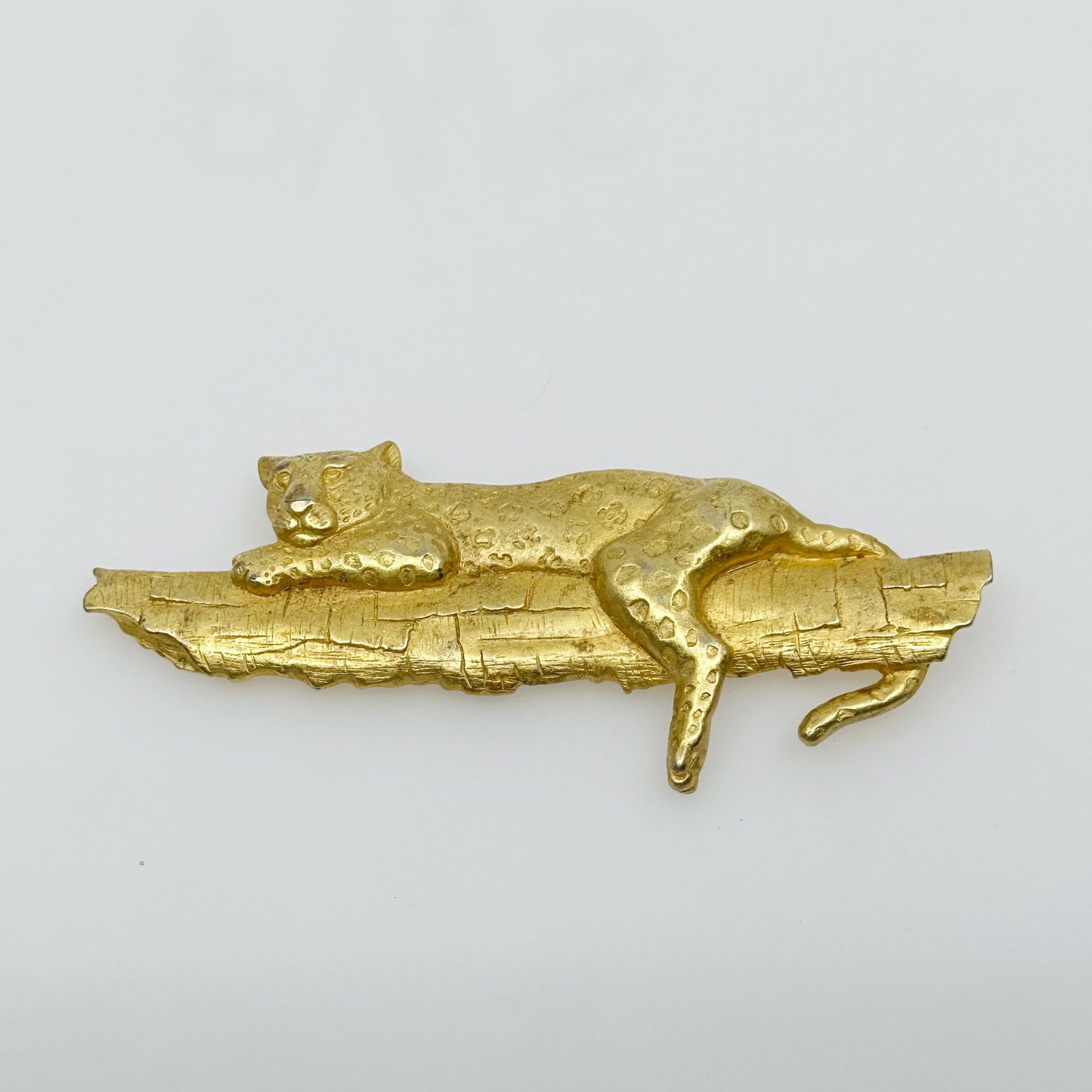 JJ 1988 Gold tone Leopard Brooch