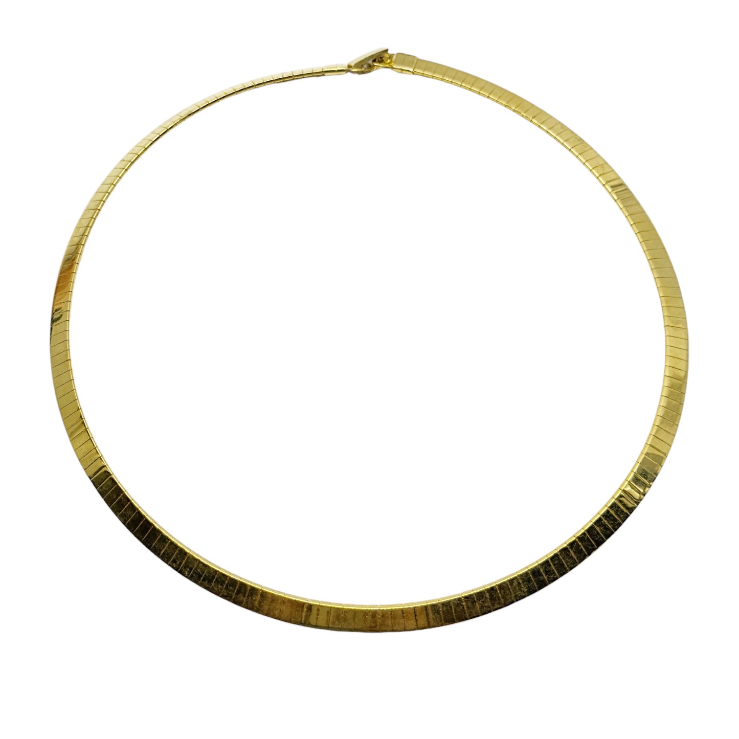 Vintage gold tone necklace