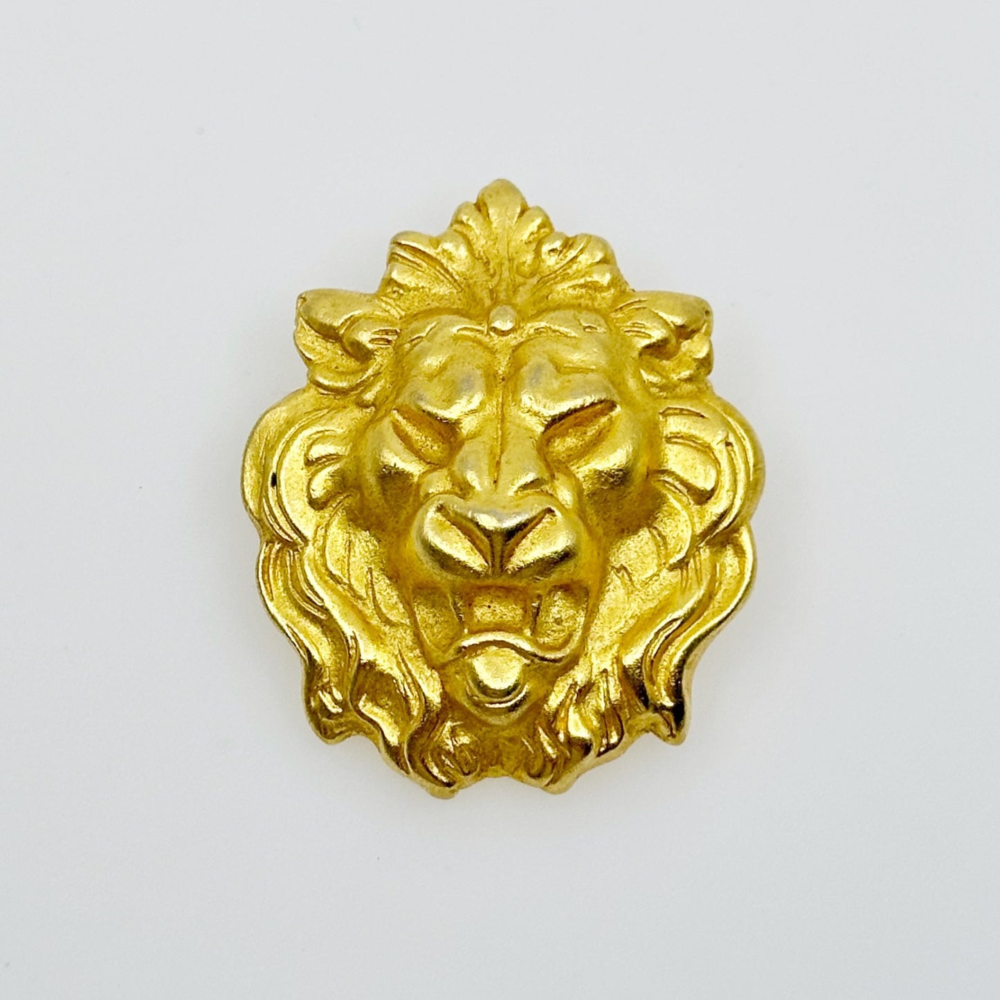 Vintage Gold Tone Lion Brooch