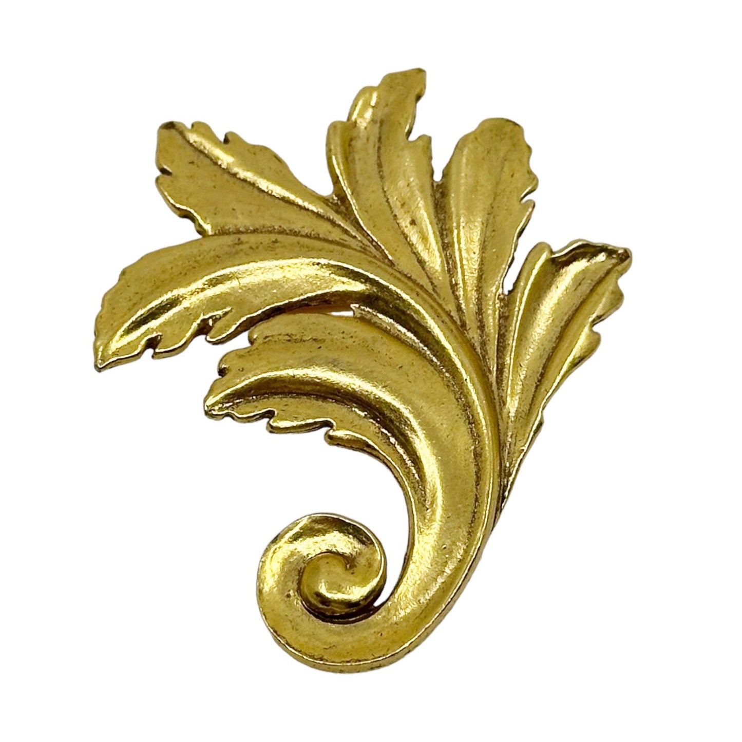 Metropolitan Museum of Art MMA Gold tone acanthus leaf brooch