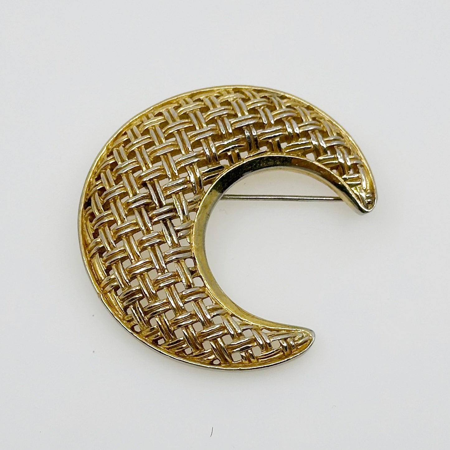 Vintage Trifari Gold Tone moon brooch