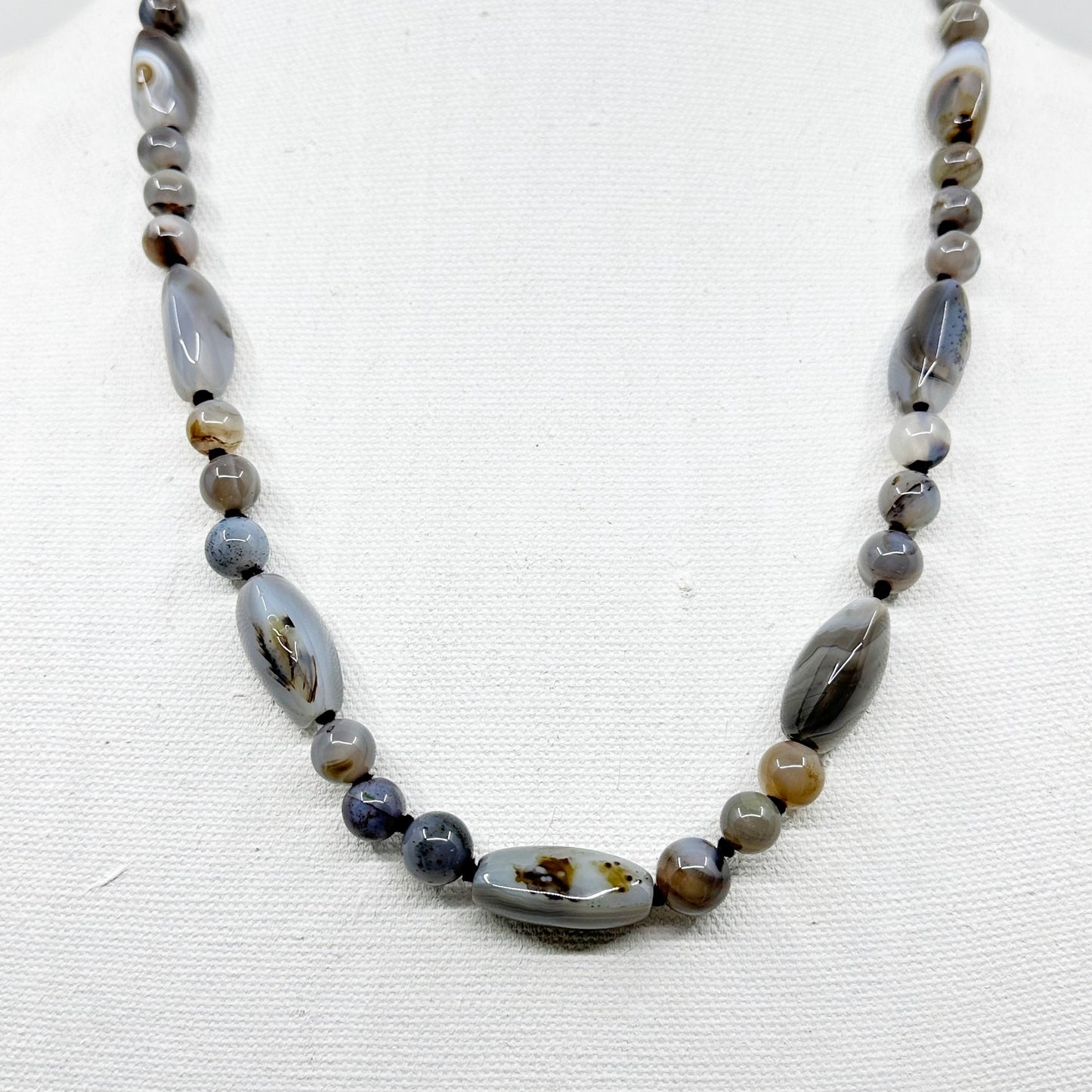 Vintage Chalcedony beads necklace