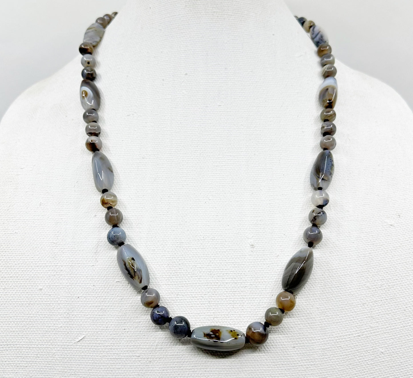 Vintage Chalcedony beads necklace