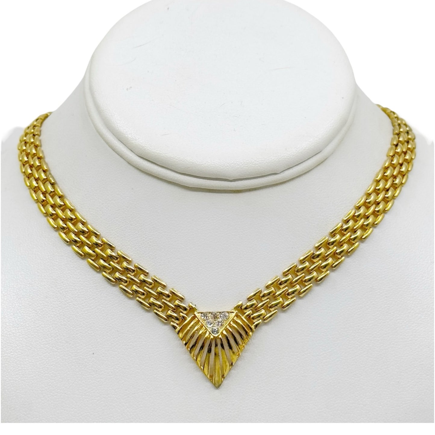 Vintage Gold tone rhinestone necklace