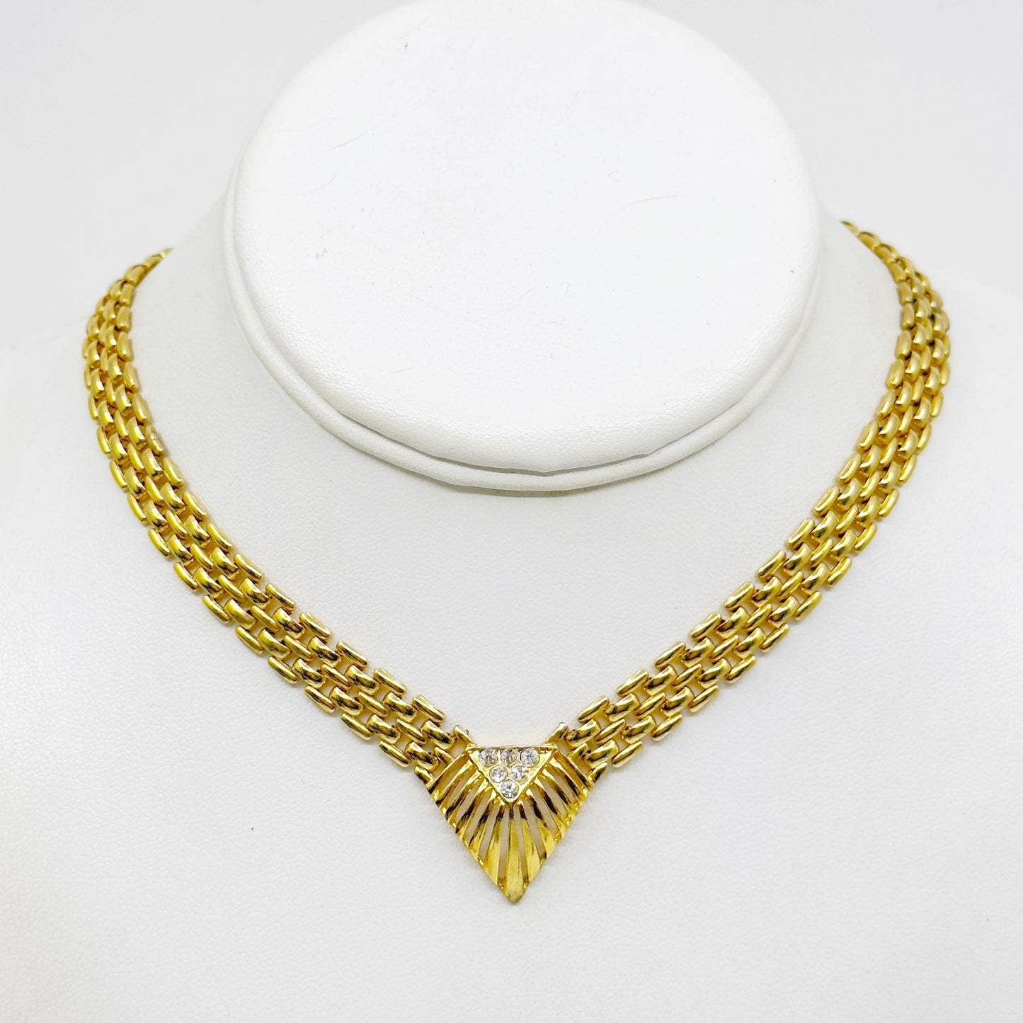 Vintage Gold tone rhinestone necklace