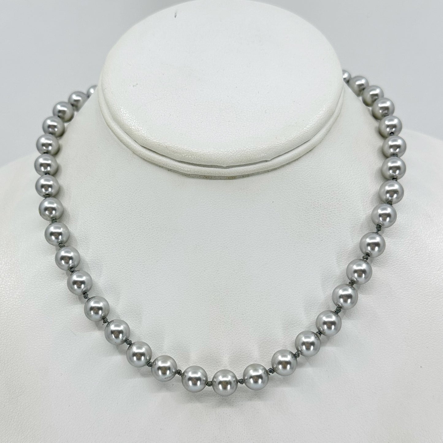 Monet Silver Tone gray pearl necklace