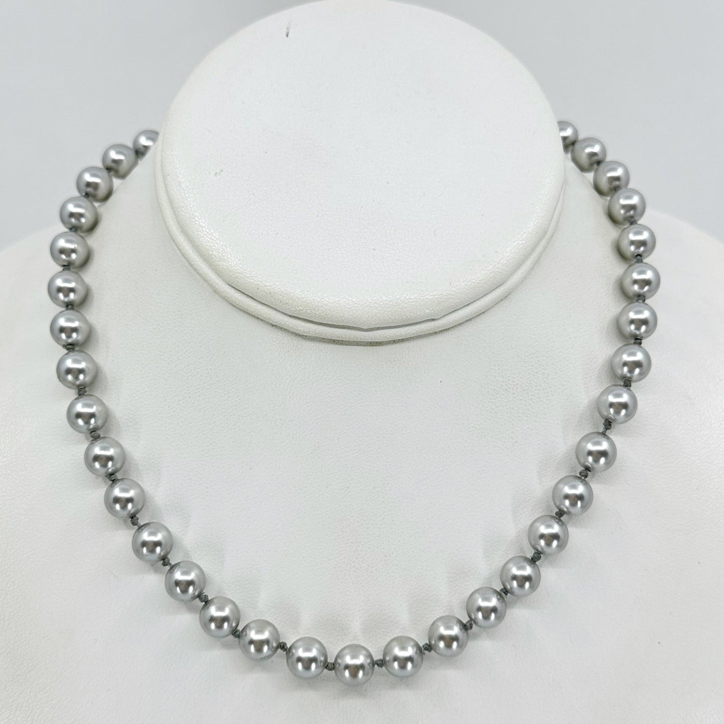 Monet Silver Tone gray pearl necklace