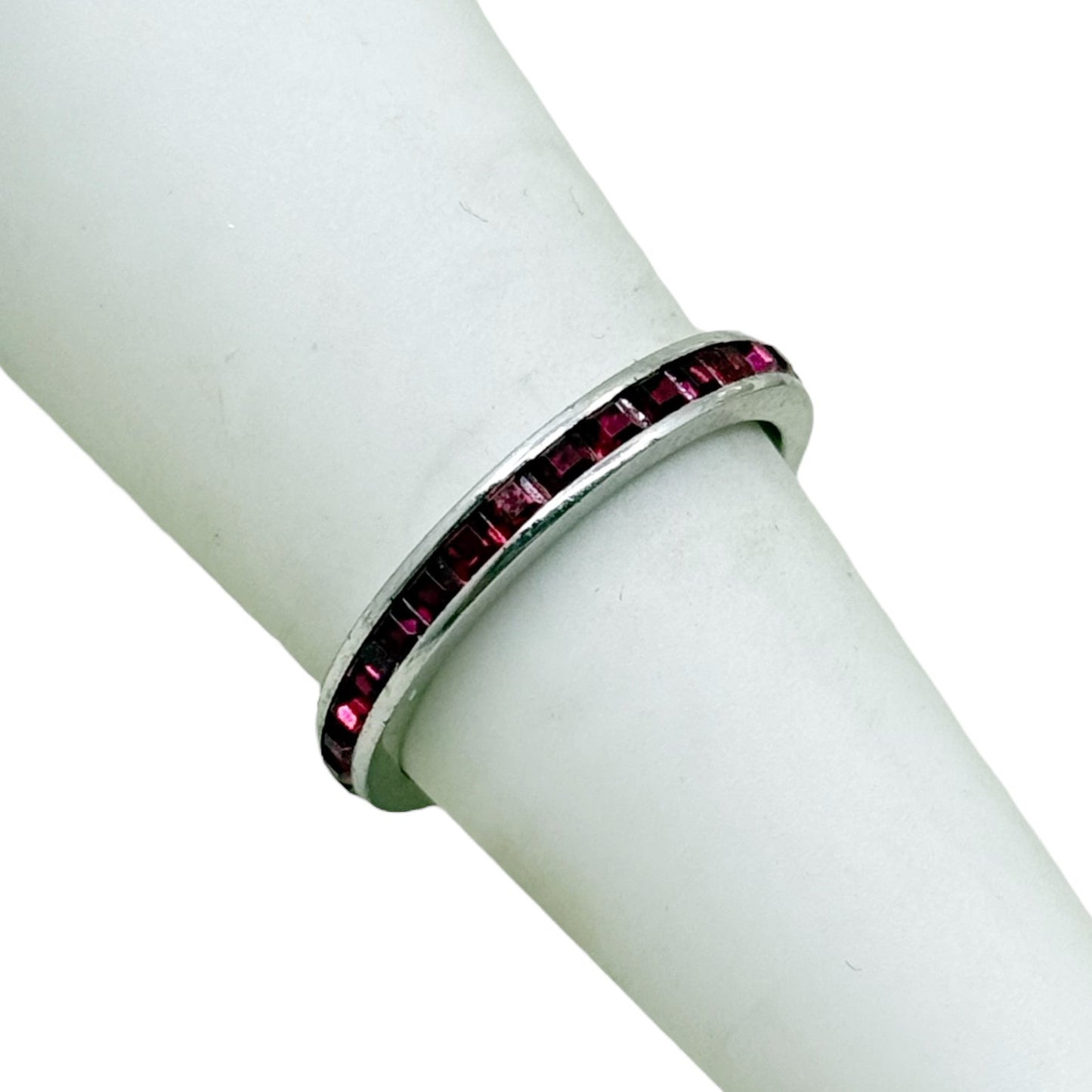 vintage sterling silver ruby rhinestone band ring - GM315