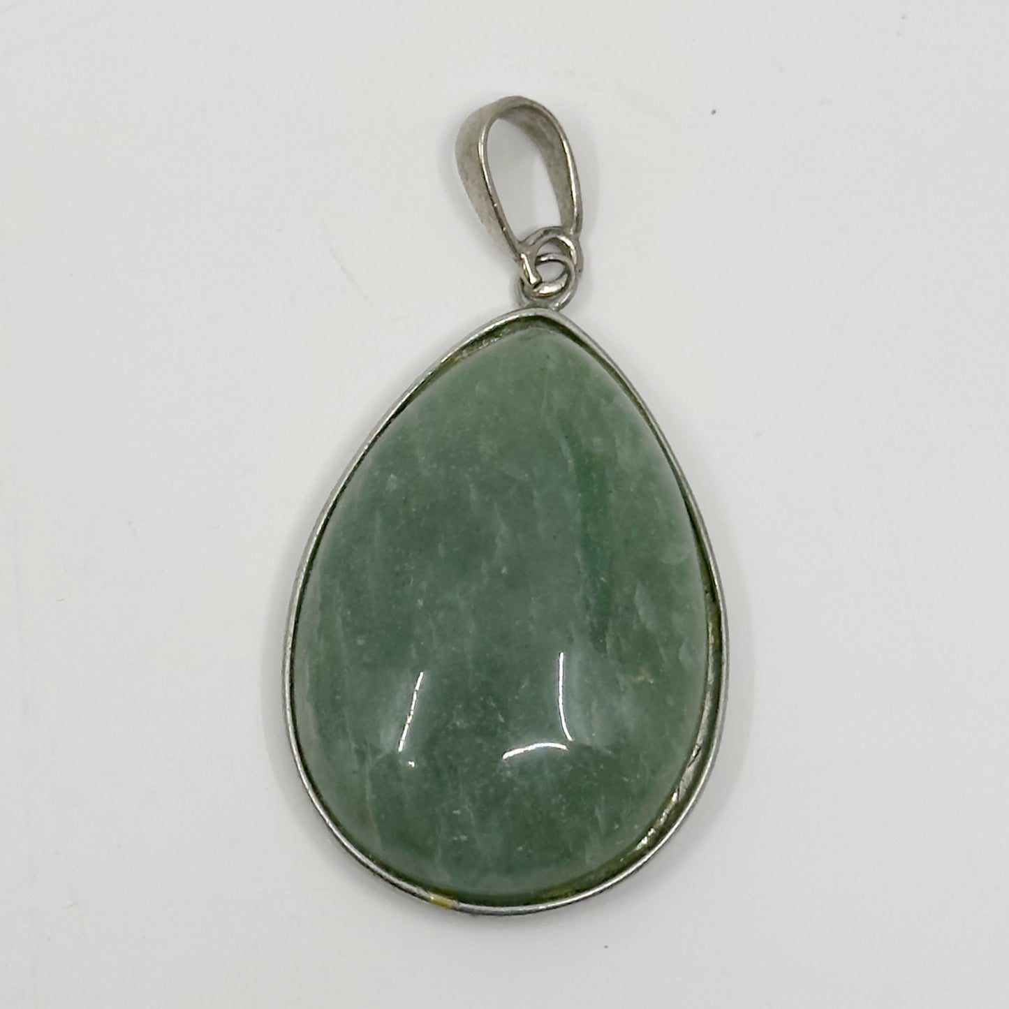 Silver tone aventurine cabochon pendant