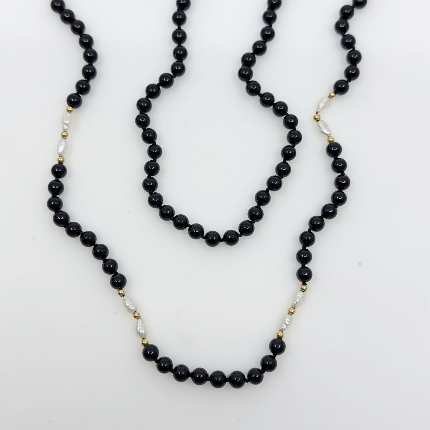 14k Gold onyx & freshwater pearl bead necklace